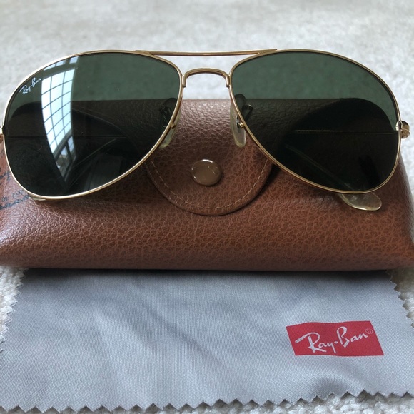 Ray-Ban Gold Frame Aviator Sunglasses - Picture 1 of 4